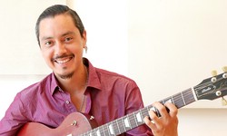 Sebastian Medina, Lehrer für Klassische Gitarre, E-Gitarre an der Musikschule Philharmonika Berlin