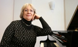 Valentina Loresch, Klavierlehrerin an der Musikschule Philharmonika Berlin